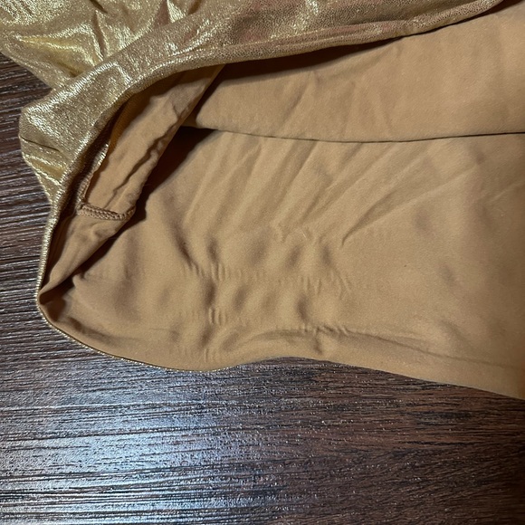 3X Skims Gold Long Sleeve Fits Everybody Top - Picture 6 of 8